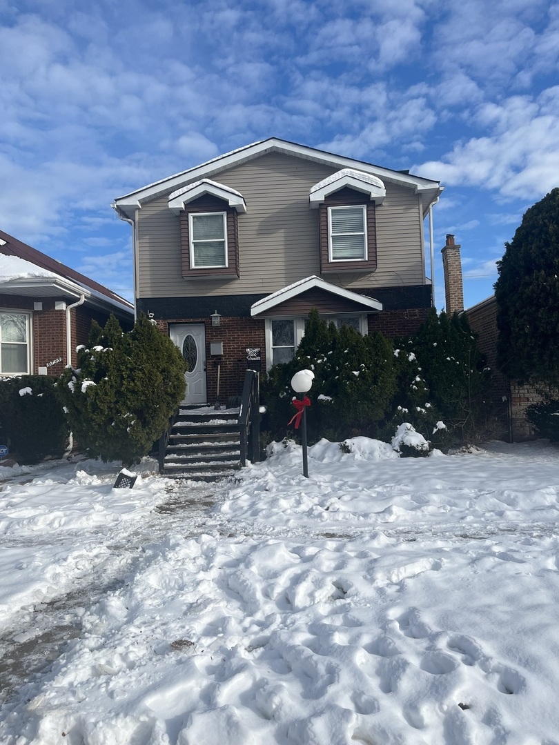 9737 South Calumet Avenue Chicago IL 60628