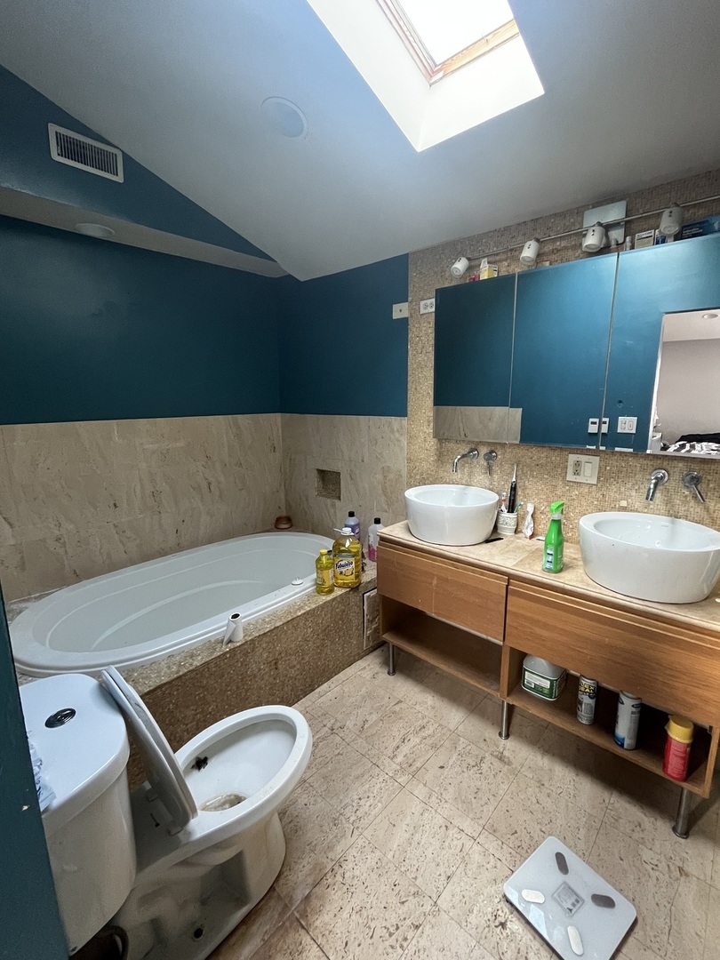 9737 South Calumet Avenue Chicago IL 60628