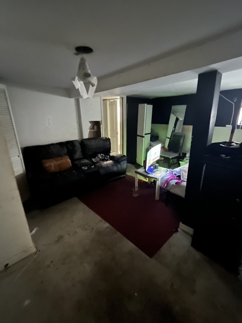 9737 South Calumet Avenue Chicago IL 60628