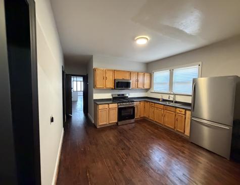 5826 South Sacramento Avenue Chicago IL 60629