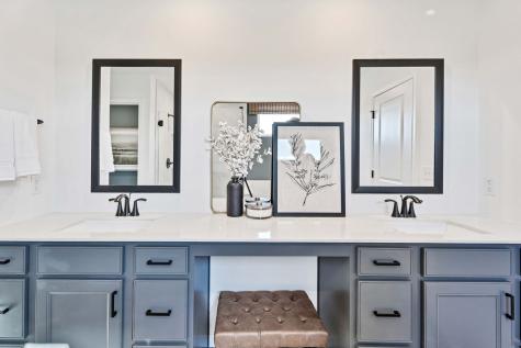 137 Furnas Drive Batavia IL 60510