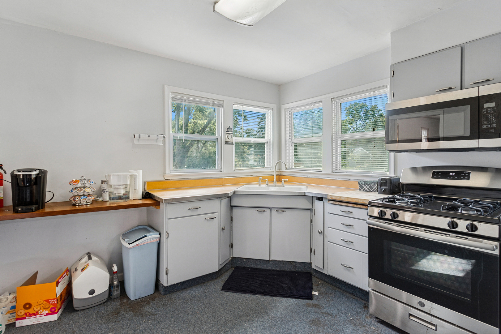 5727 Woodward Avenue Downers Grove IL 60516