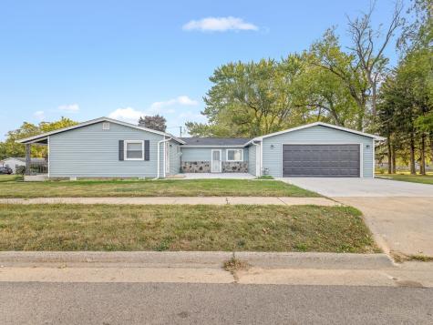 2205 Clover Avenue Rockford IL 61102
