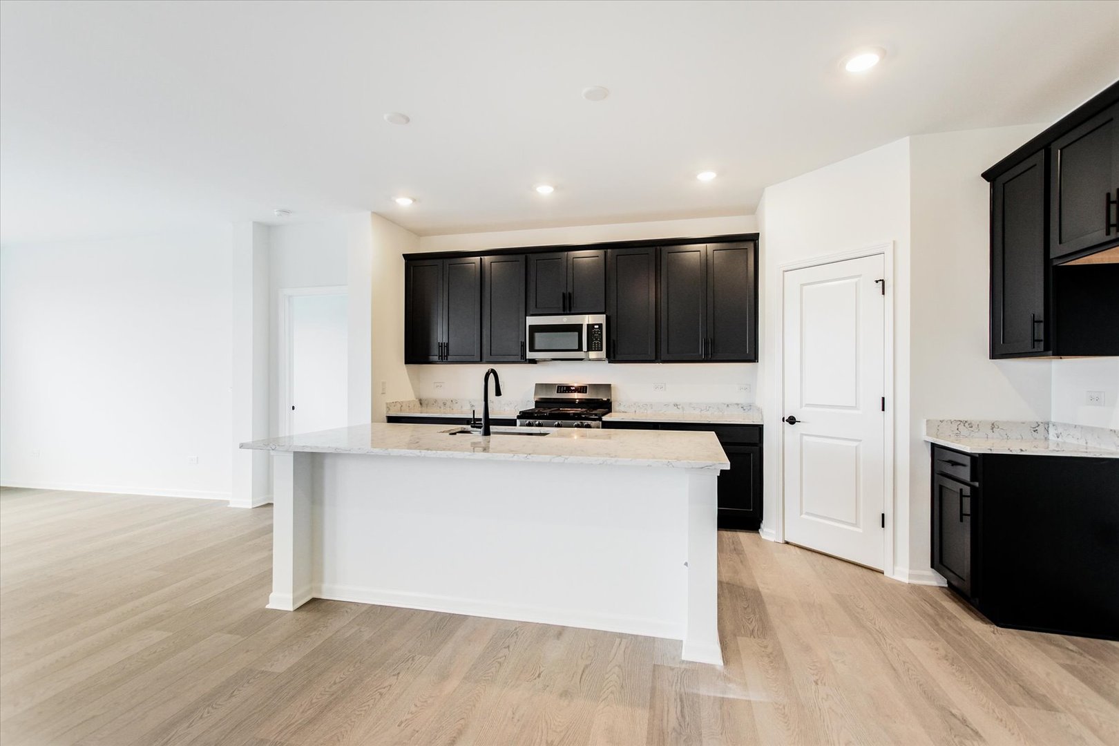 25439 West Alabaster Circle Plainfield IL 60544