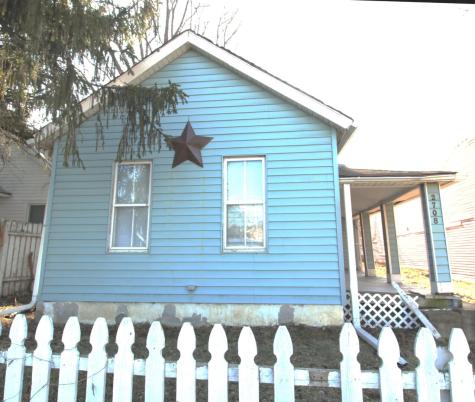 2708 7TH Avenue Rock Island IL 61201