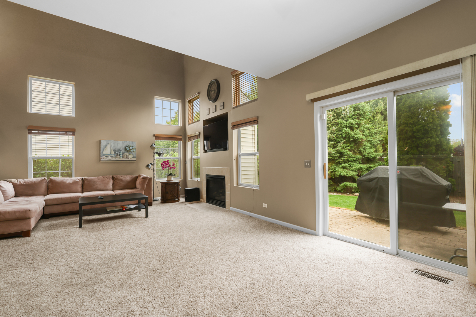 3270 Ronan Drive Lake In The Hills IL 60156