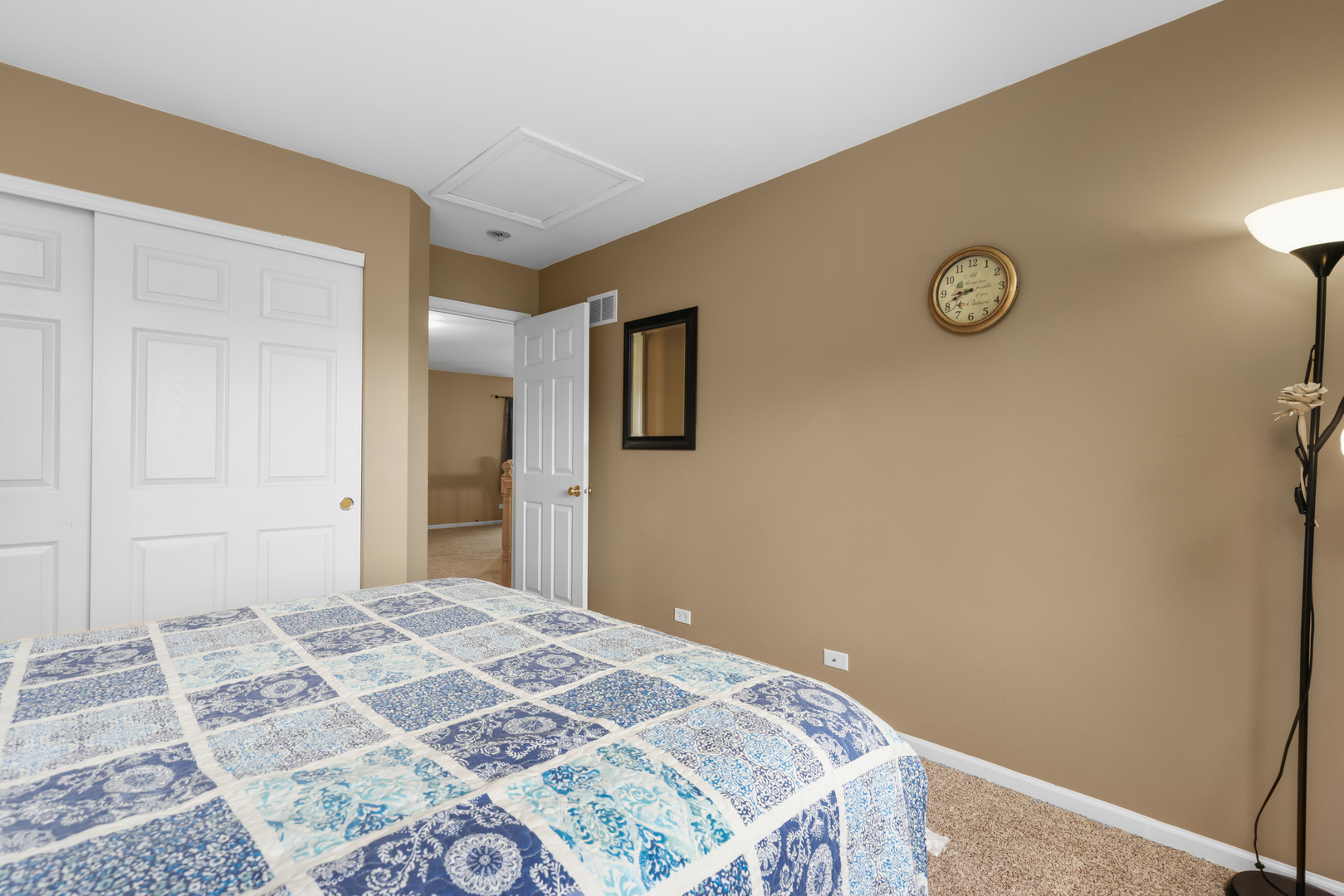 3270 Ronan Drive Lake In The Hills IL 60156