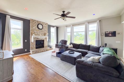 11524 Cross Creek Estates Belvidere IL 61008