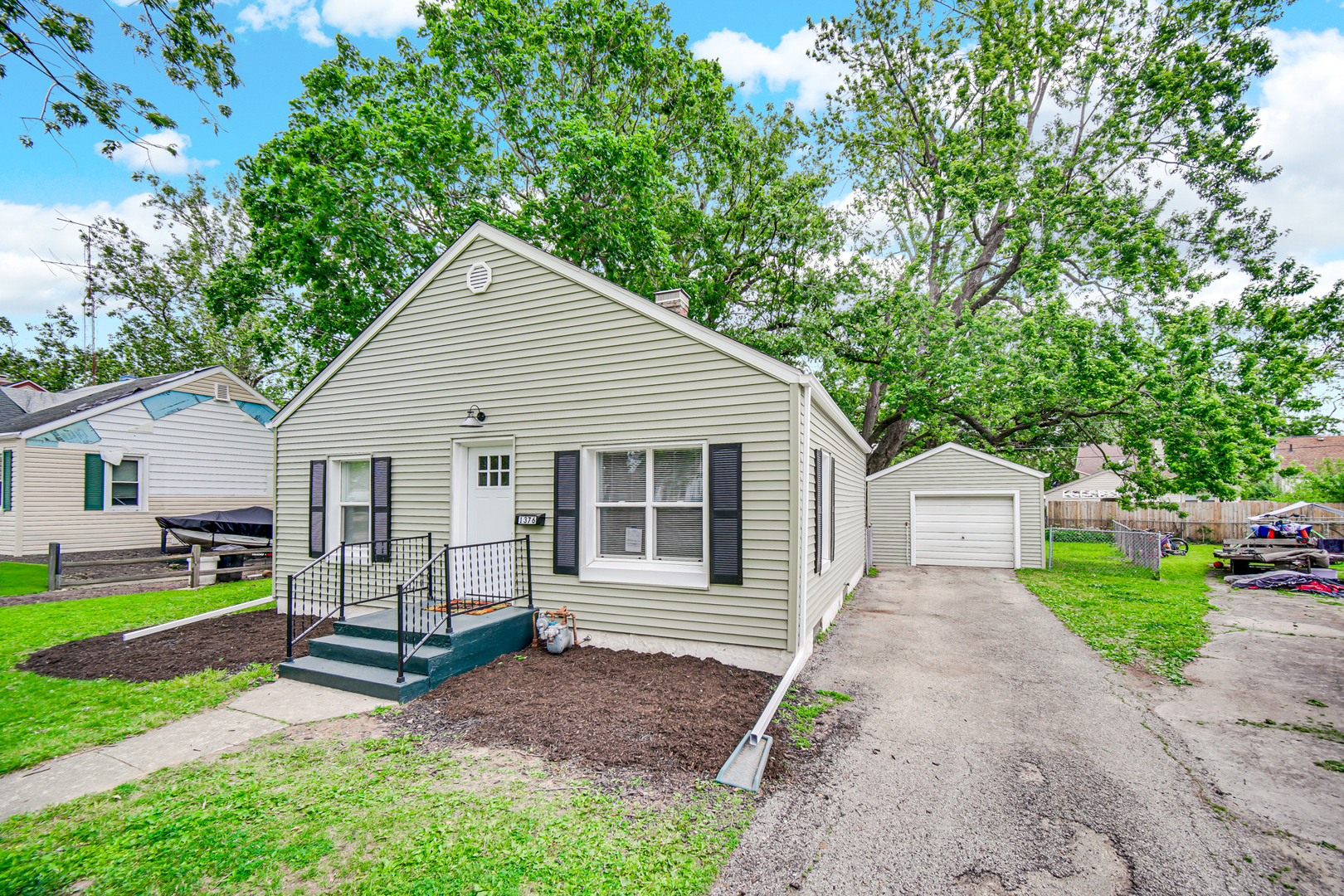 1376 Lennington Circle Kankakee IL 60901