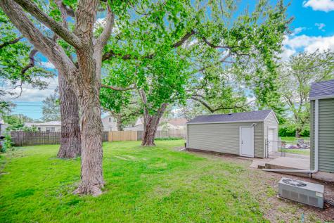 1376 Lennington Circle Kankakee IL 60901