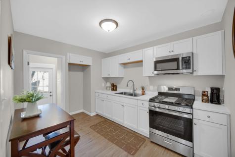1376 Lennington Circle Kankakee IL 60901