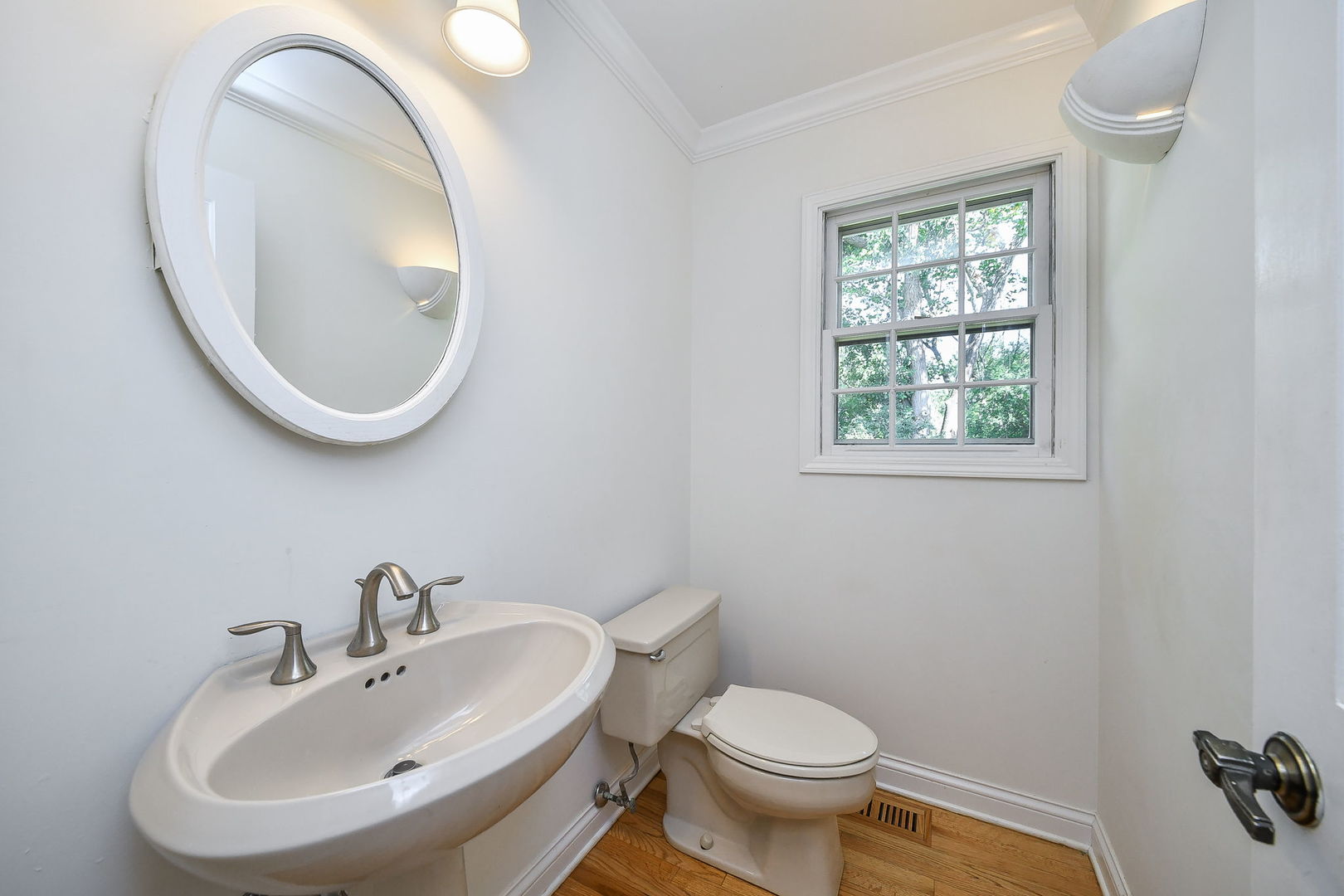 825 Biltmore Court Naperville IL 60563