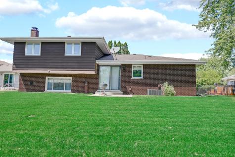 514 Willow Lane Beecher IL 60401