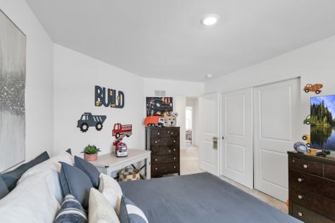 1224 Sunup Point Hampshire IL 60140