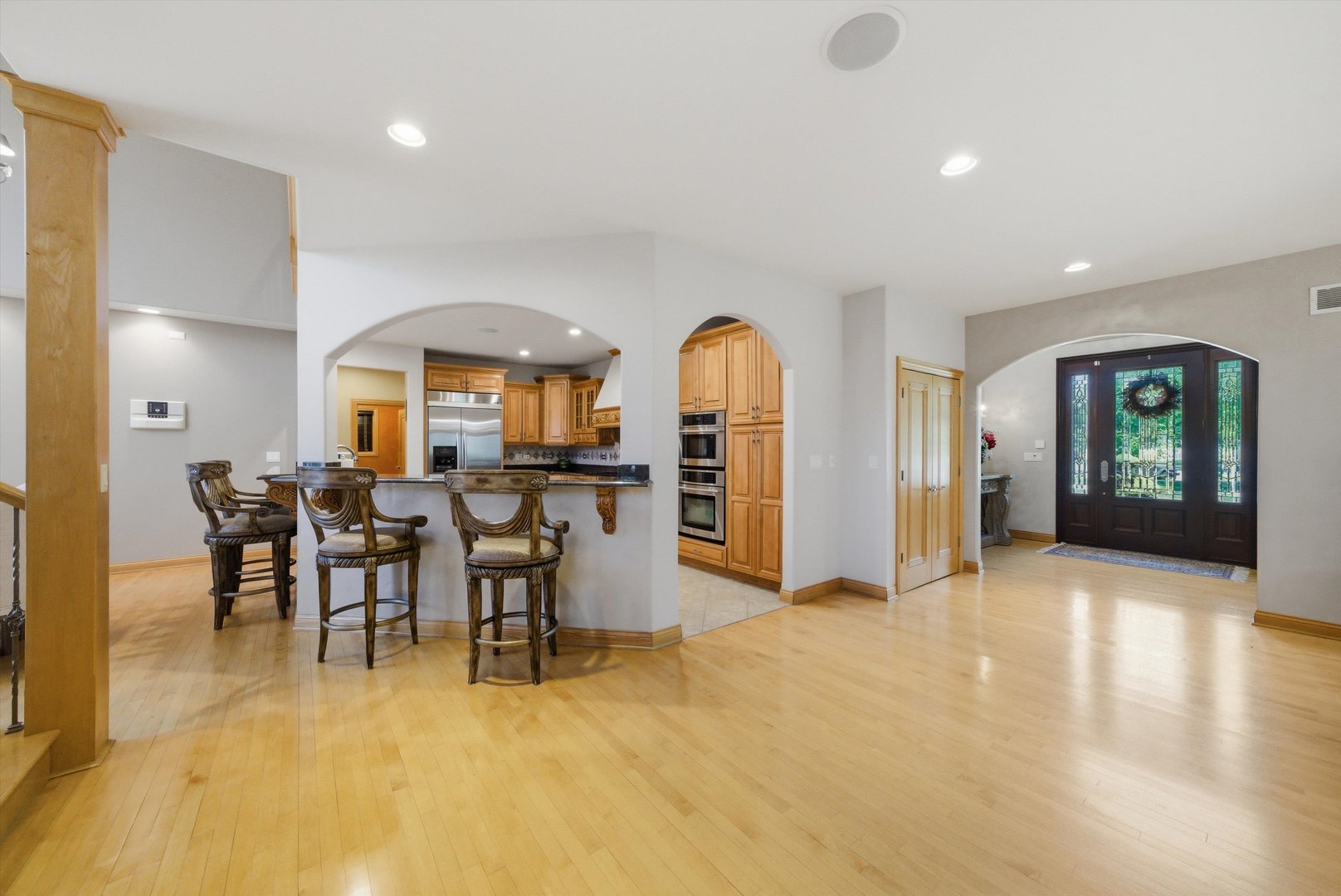 651 Anne Lane Bolingbrook IL 60440