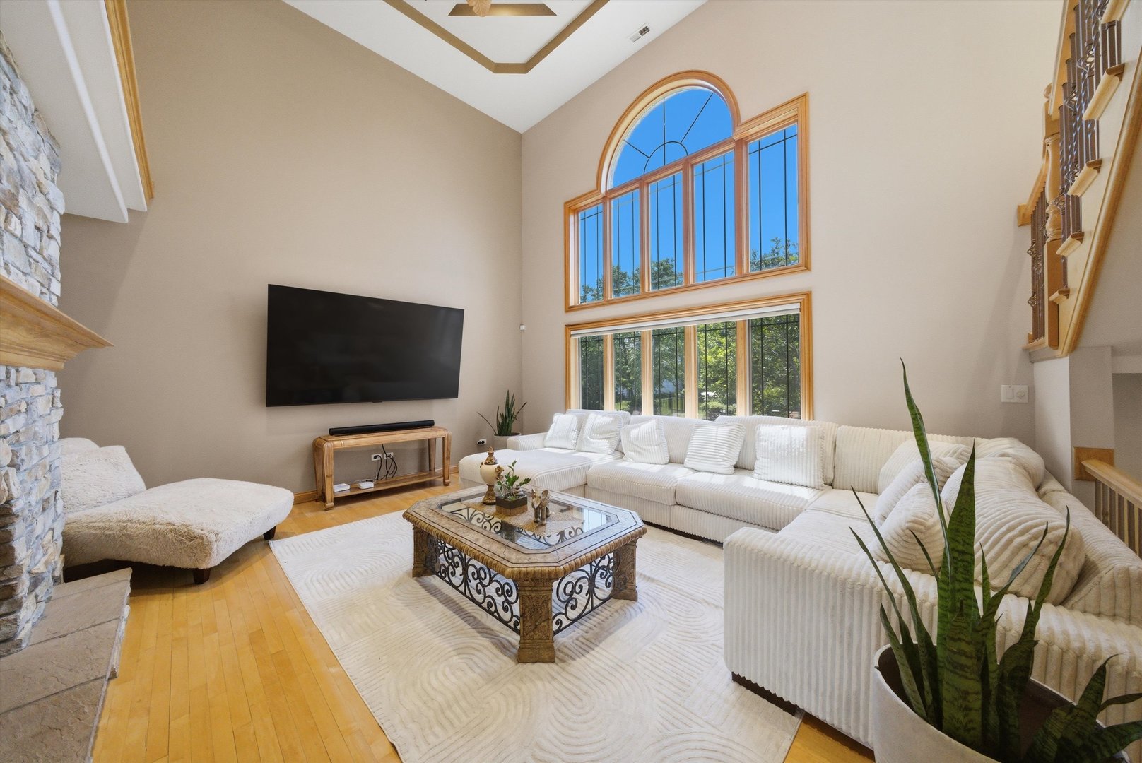 651 Anne Lane Bolingbrook IL 60440