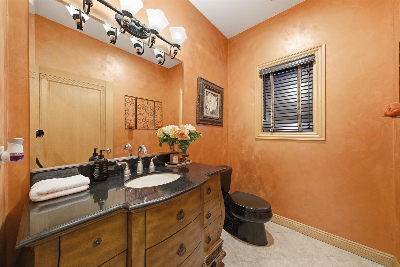 651 Anne Lane Bolingbrook IL 60440