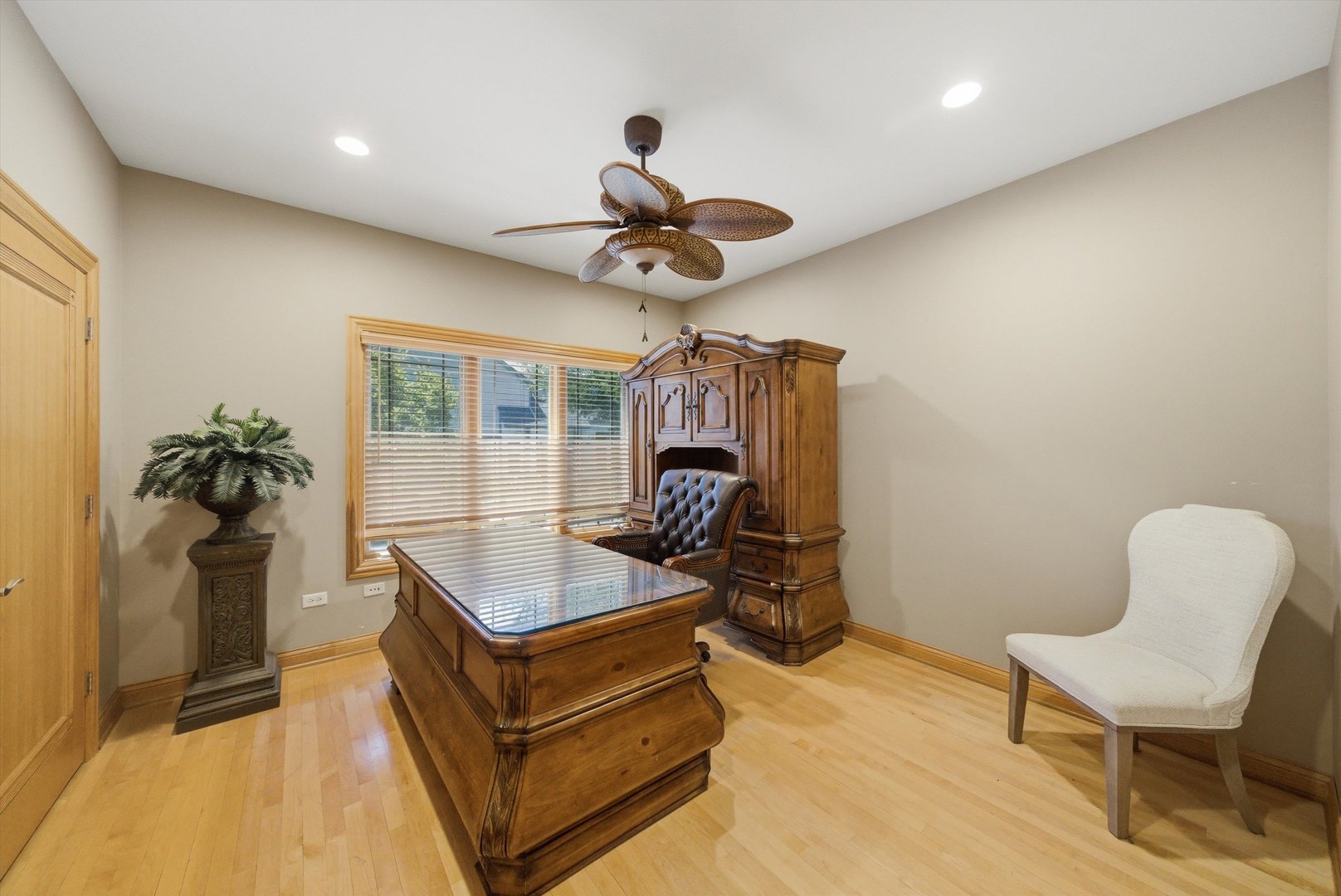 651 Anne Lane Bolingbrook IL 60440