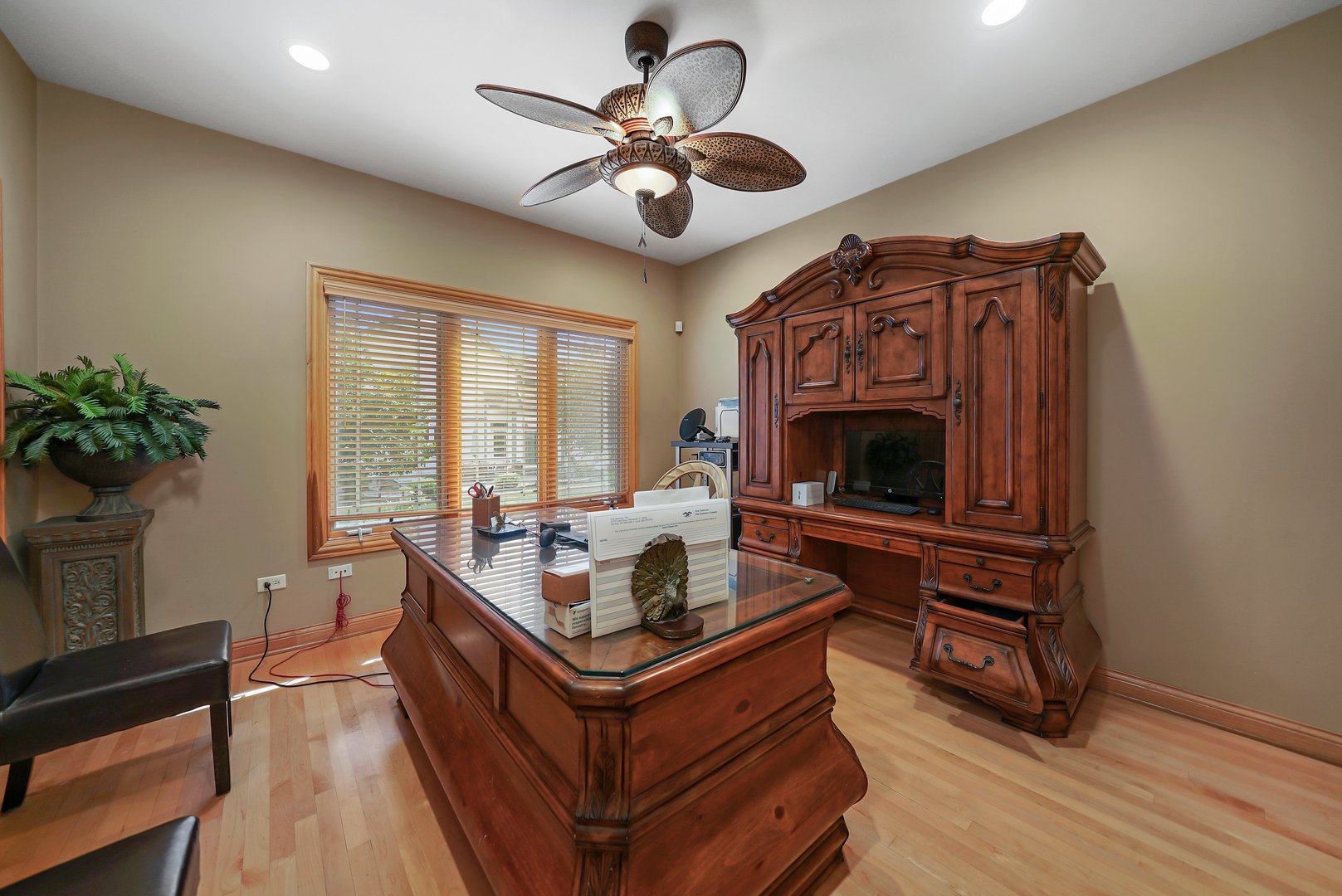 651 Anne Lane Bolingbrook IL 60440