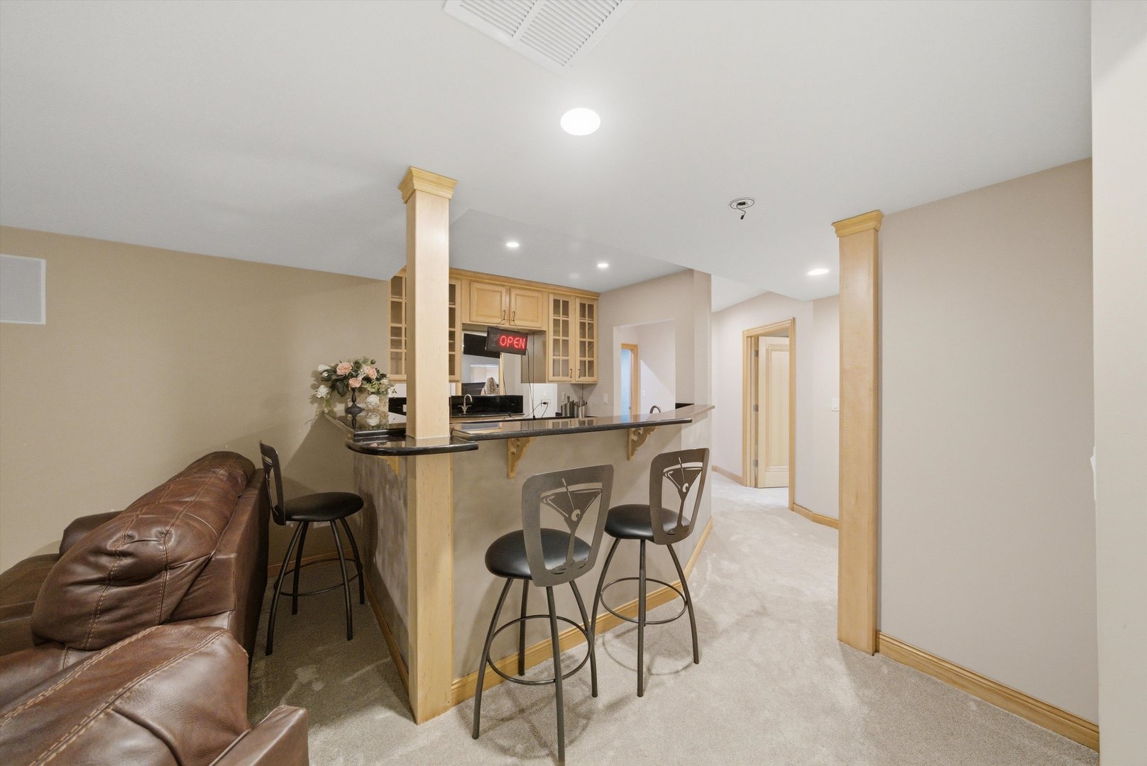 651 Anne Lane Bolingbrook IL 60440