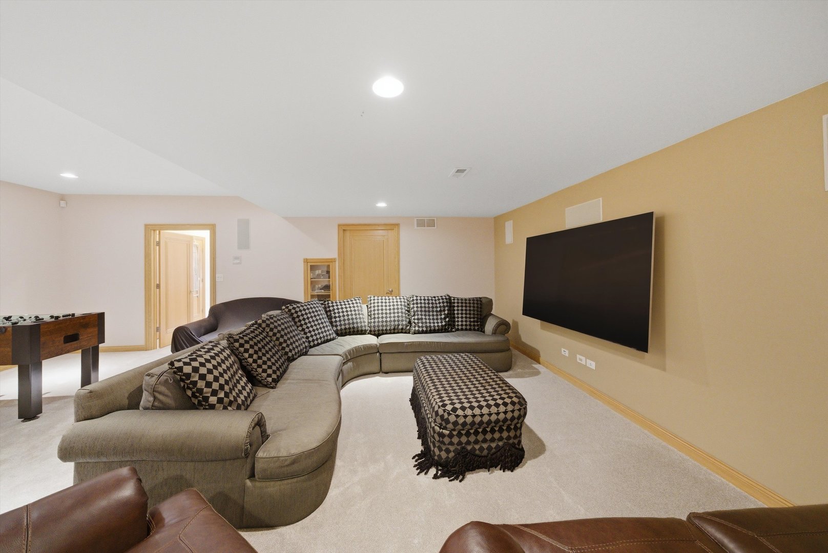 651 Anne Lane Bolingbrook IL 60440