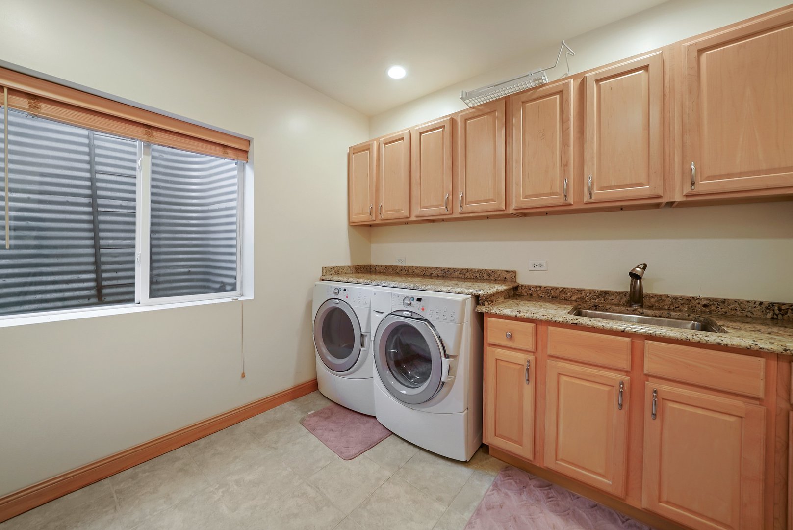 651 Anne Lane Bolingbrook IL 60440