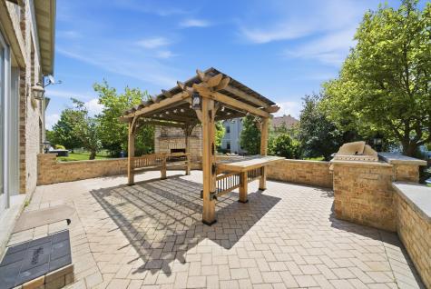 651 Anne Lane Bolingbrook IL 60440