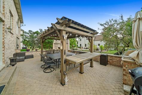 651 Anne Lane Bolingbrook IL 60440