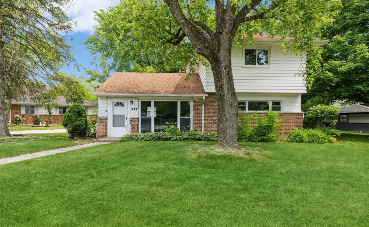 353 Suwanee Street Park Forest IL 60466