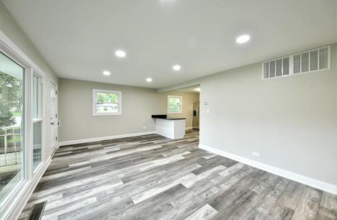 353 Suwanee Street Park Forest IL 60466