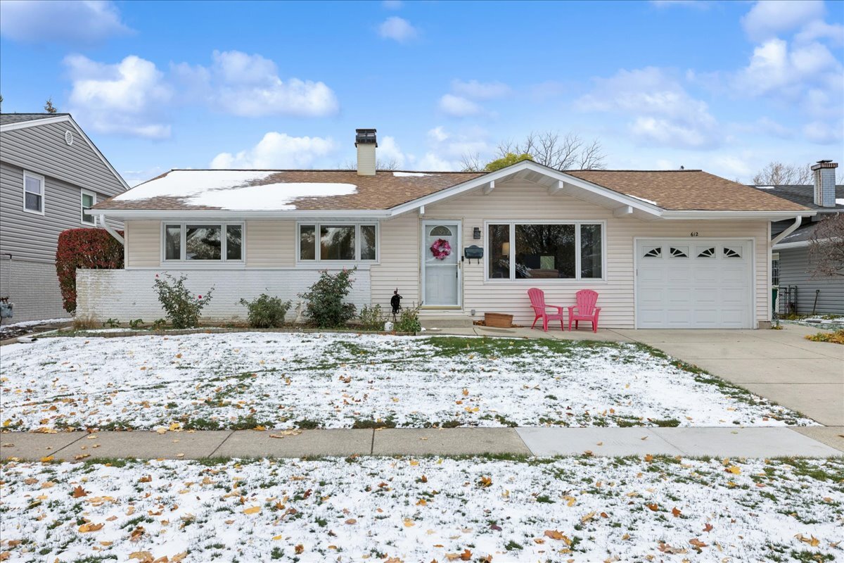 612 White Pine Road Buffalo Grove IL 60089