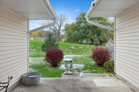 612 White Pine Road Buffalo Grove IL 60089
