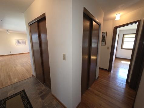 2544 Tuck-a-way Trail Rockford IL 61107