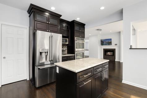 309 Dundee Road Barrington IL 60010