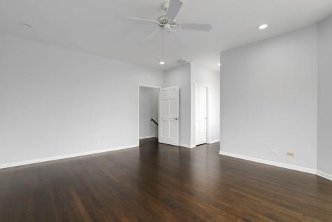 309 Dundee Road Barrington IL 60010