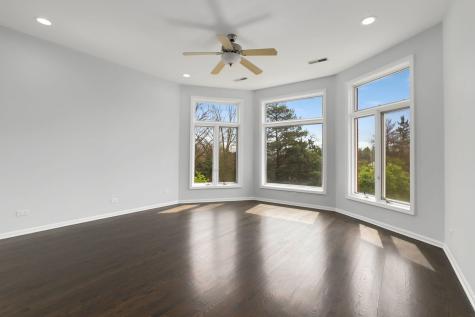 309 Dundee Road Barrington IL 60010