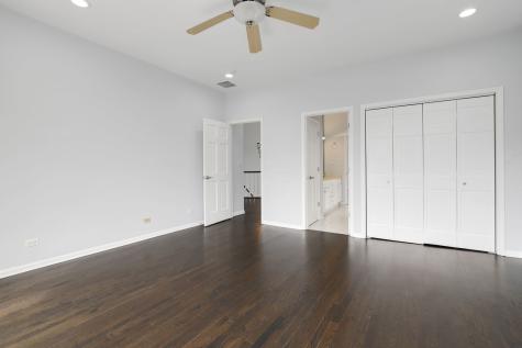 309 Dundee Road Barrington IL 60010