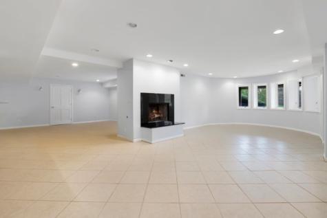 309 Dundee Road Barrington IL 60010