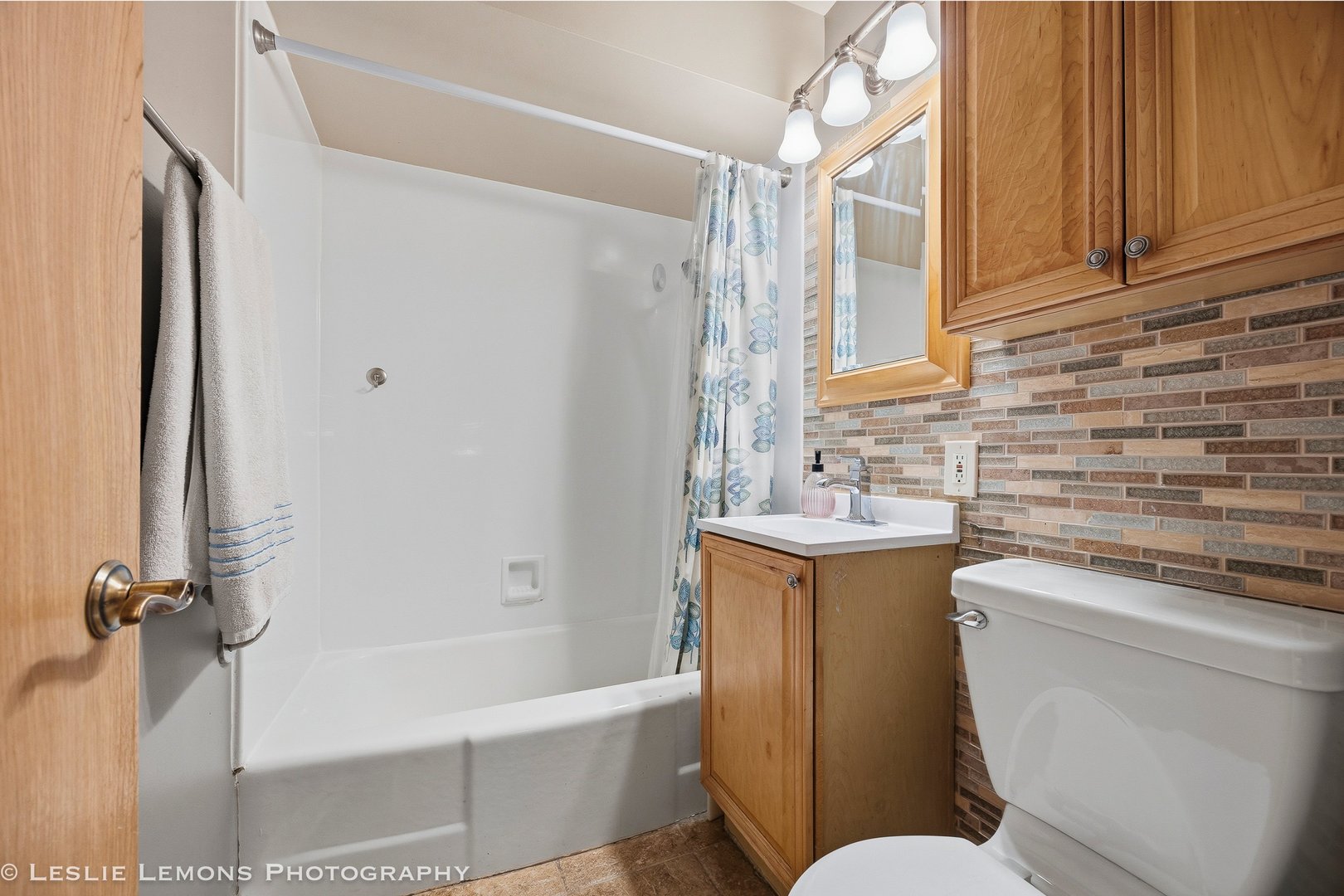 3S328 Juniper Lane Glen Ellyn IL 60137