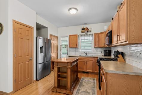 200 South Oak Street Cortland IL 60112