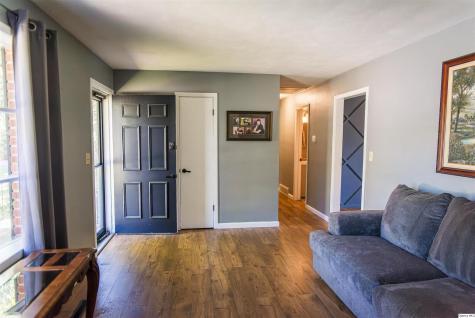 1221 South 26th Quincy IL 62301
