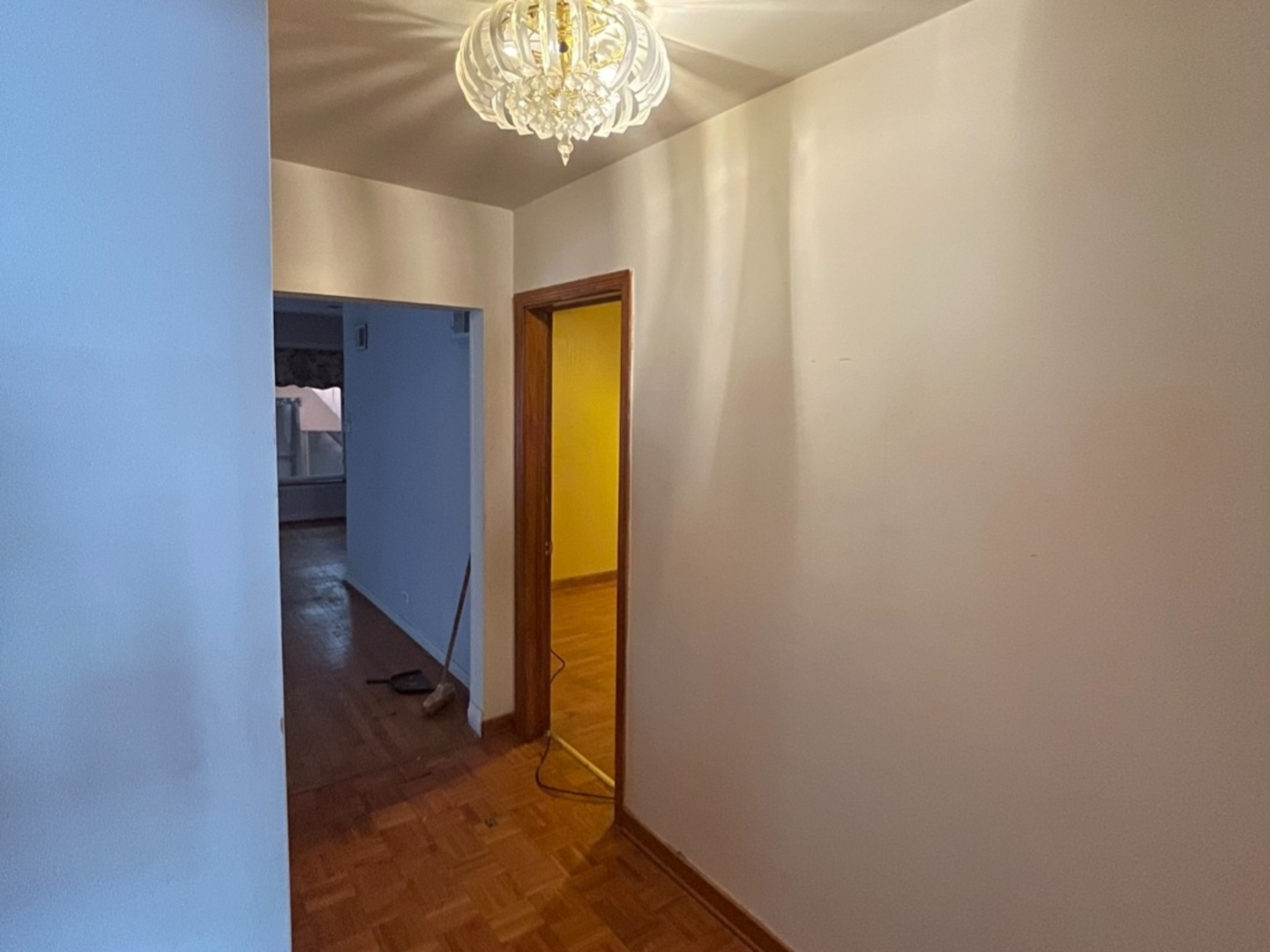 8801 South Paxton Avenue Chicago IL 60617