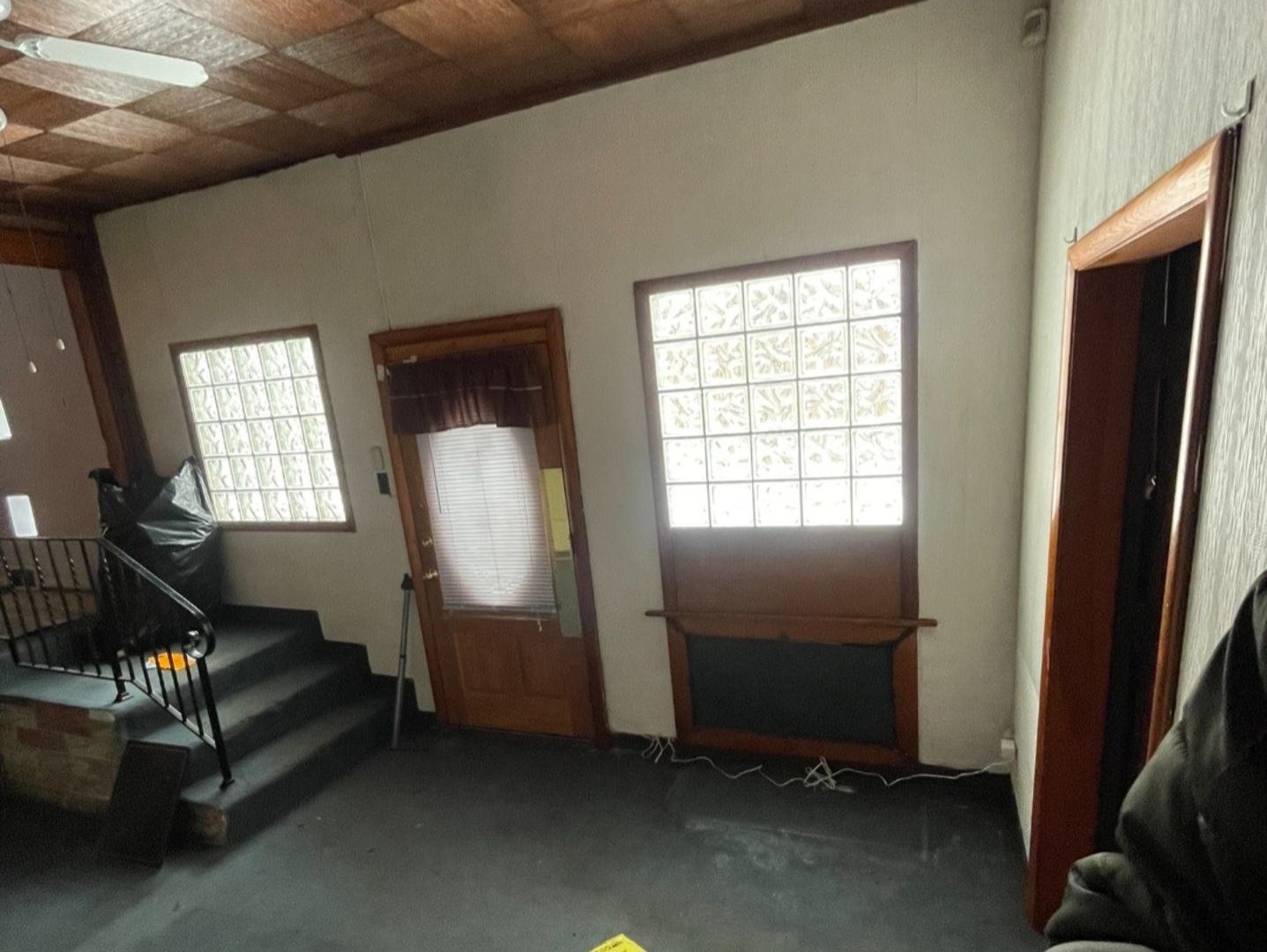 8801 South Paxton Avenue Chicago IL 60617