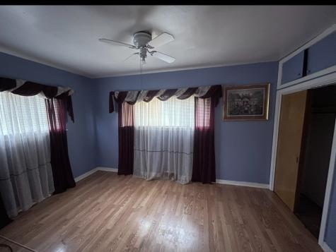 8801 South Paxton Avenue Chicago IL 60617