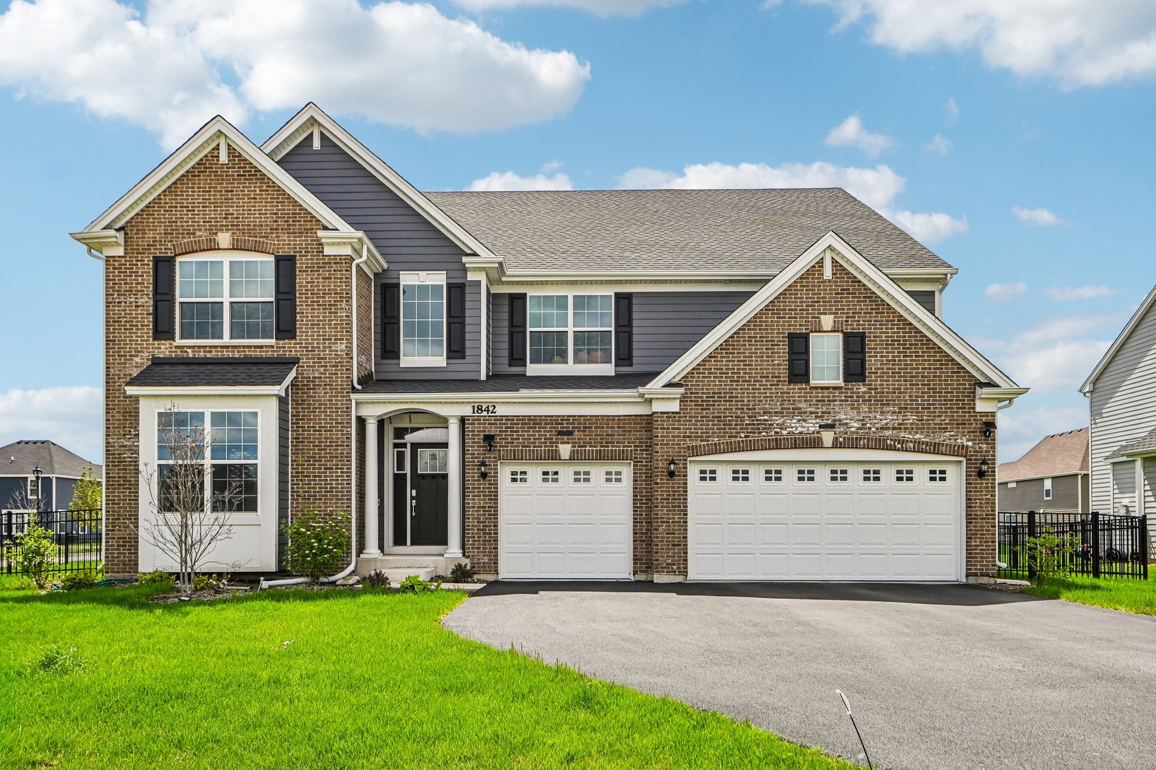 1842 Coralito Lane Elgin IL 60124