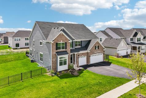 1842 Coralito Lane Elgin IL 60124