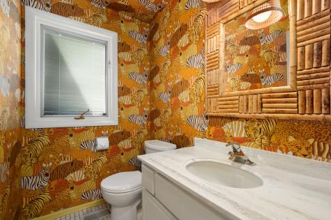 1829 East Bittersweet Lane Mount Prospect IL 60056