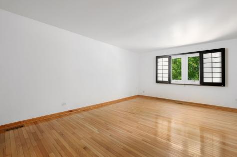 1829 East Bittersweet Lane Mount Prospect IL 60056