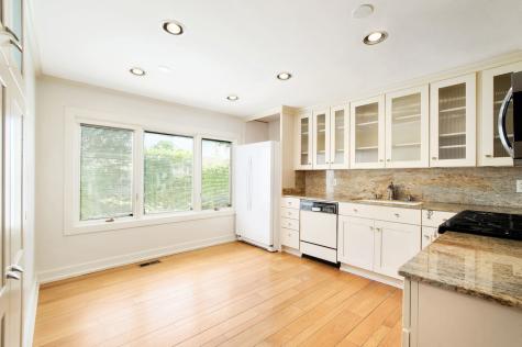 1829 East Bittersweet Lane Mount Prospect IL 60056