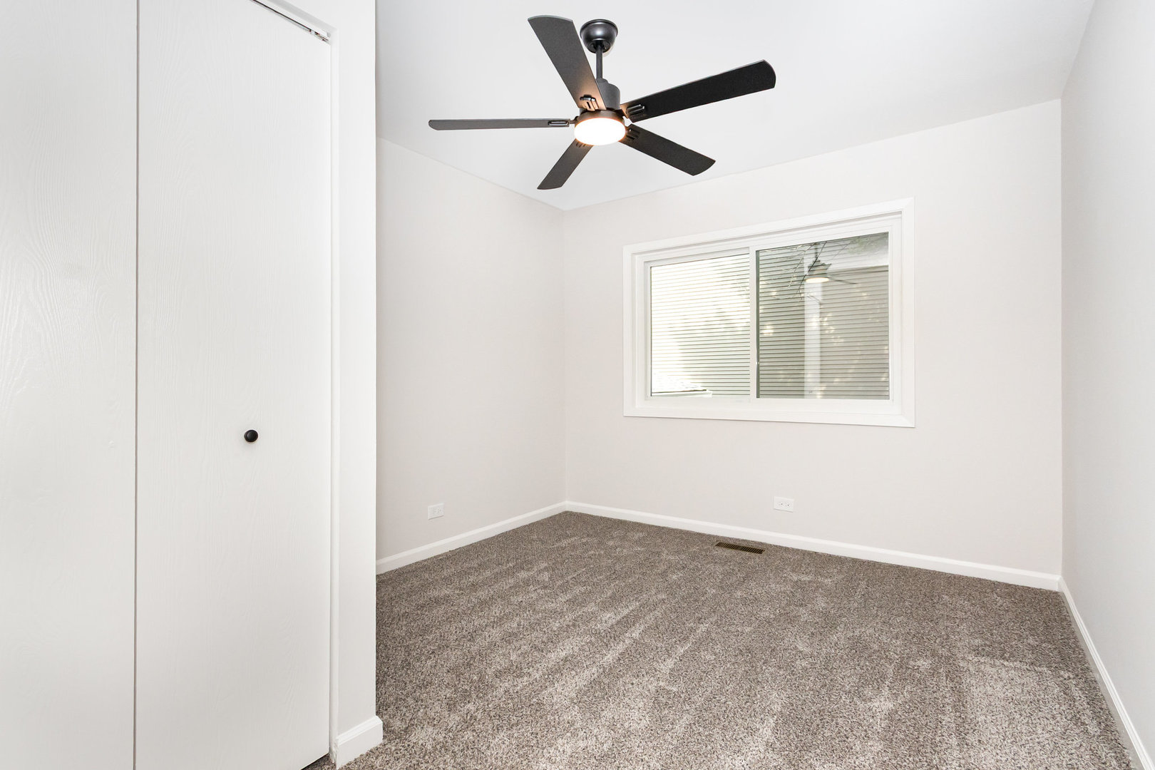 1134 Gateshead Drive Naperville IL 60564